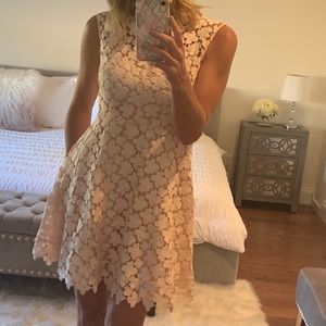 Shoshanna Floral Lace Dreas
